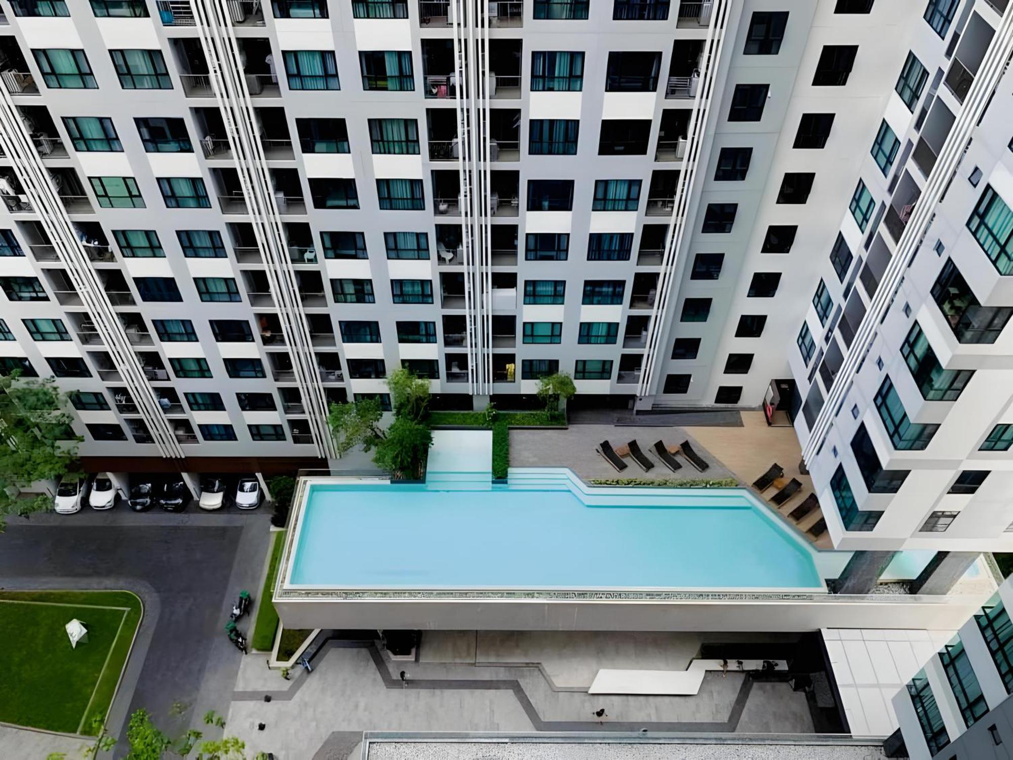 The Base Apartments At Central Pattaya Ngoại thất bức ảnh