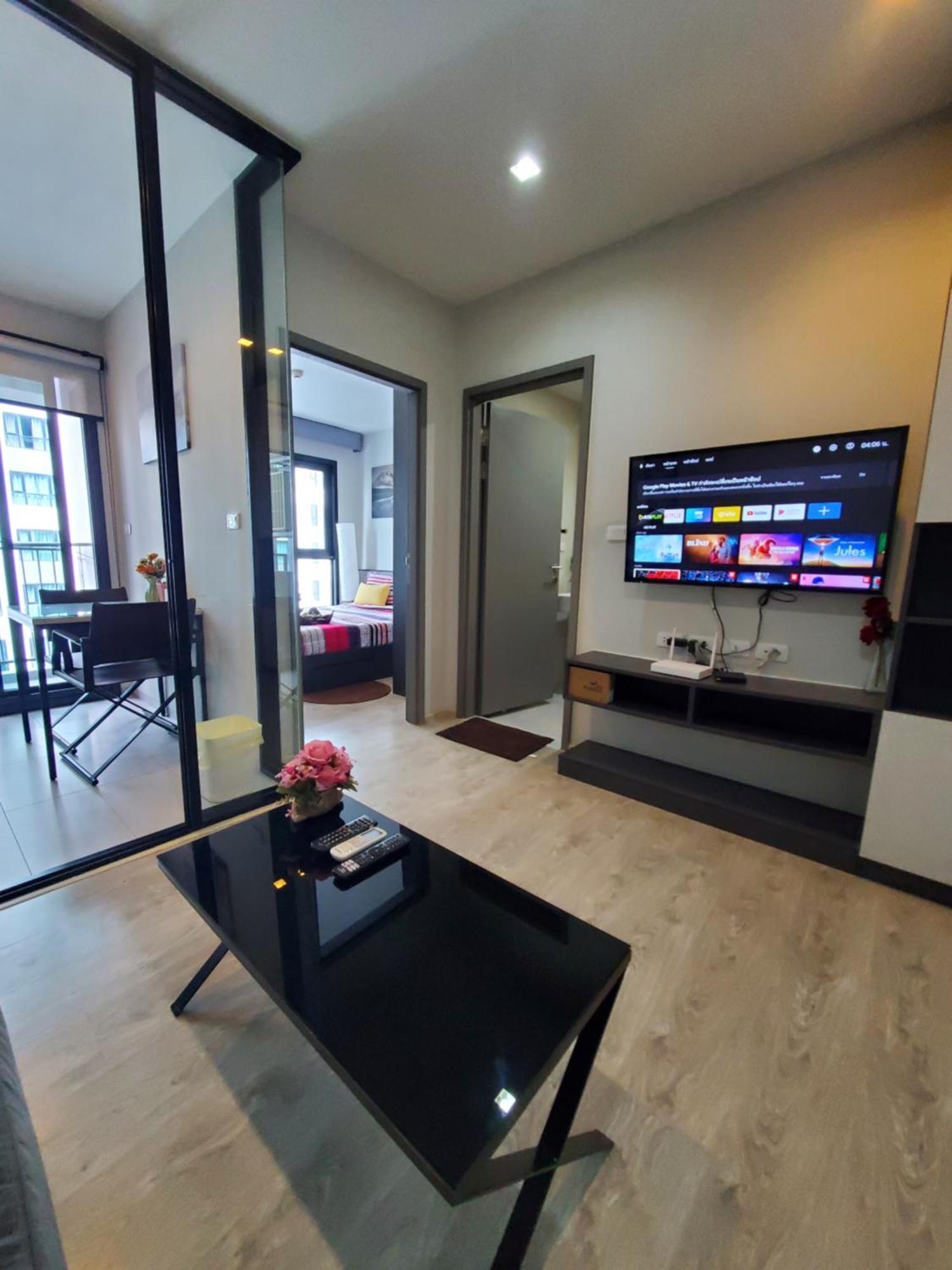 The Base Apartments At Central Pattaya Ngoại thất bức ảnh