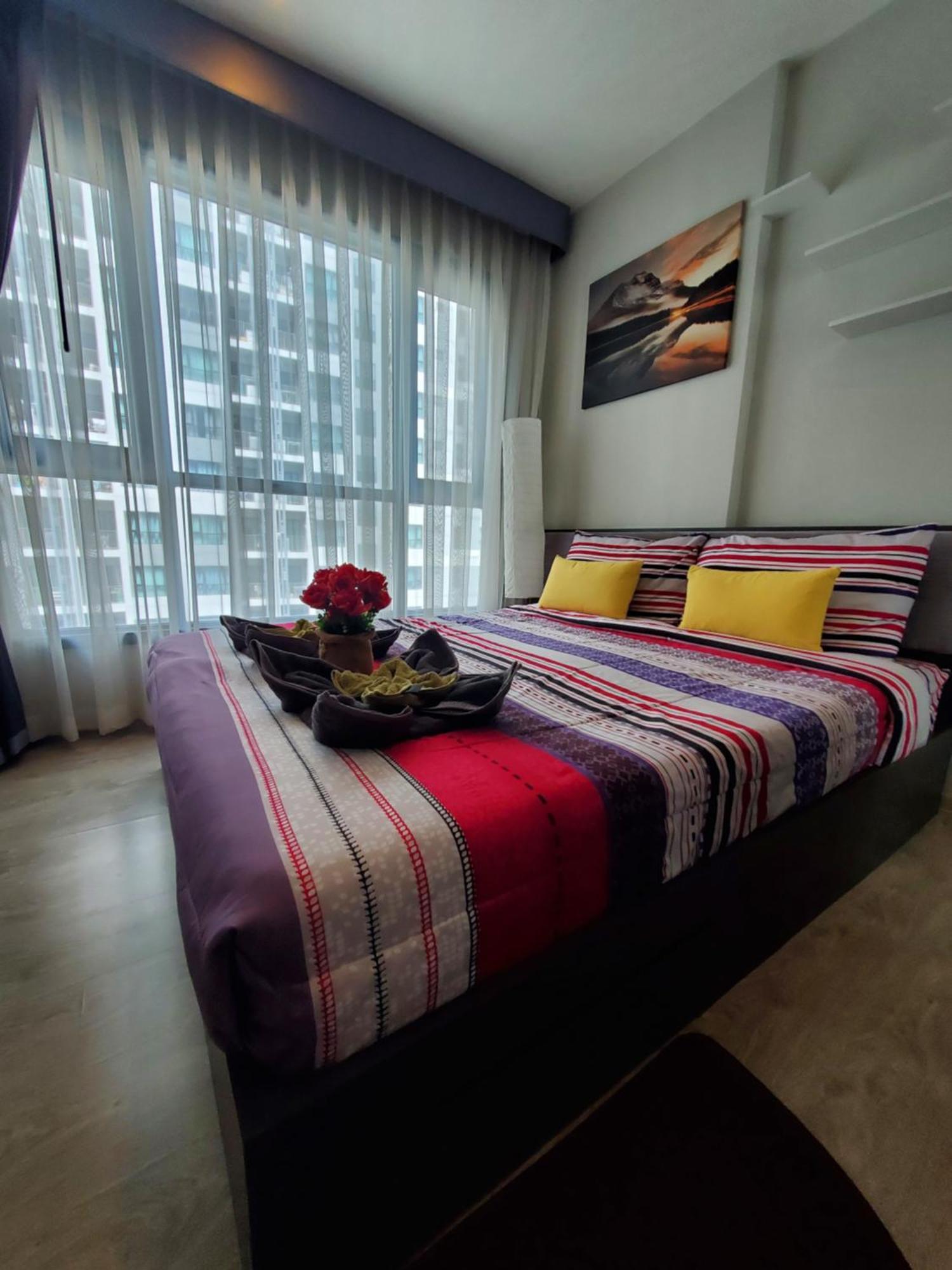 The Base Apartments At Central Pattaya Ngoại thất bức ảnh