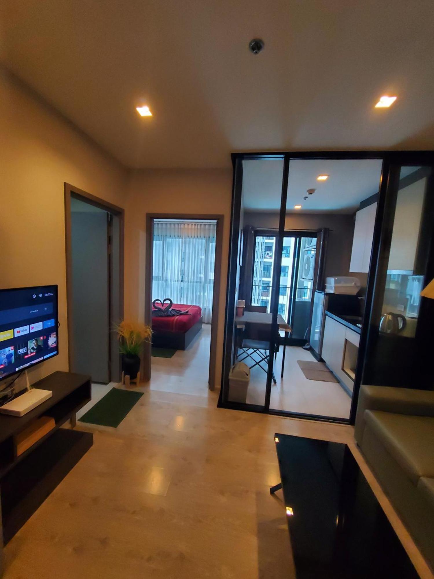 The Base Apartments At Central Pattaya Ngoại thất bức ảnh
