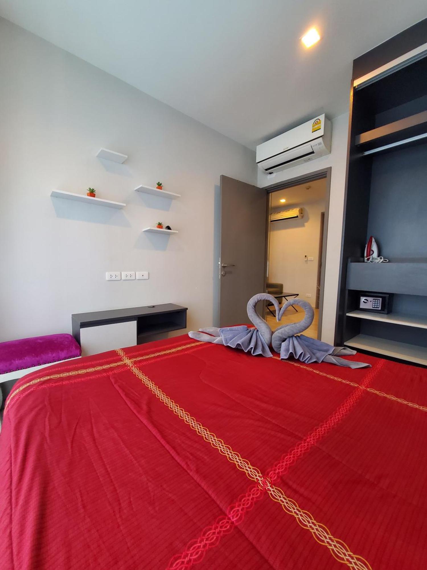 The Base Apartments At Central Pattaya Ngoại thất bức ảnh